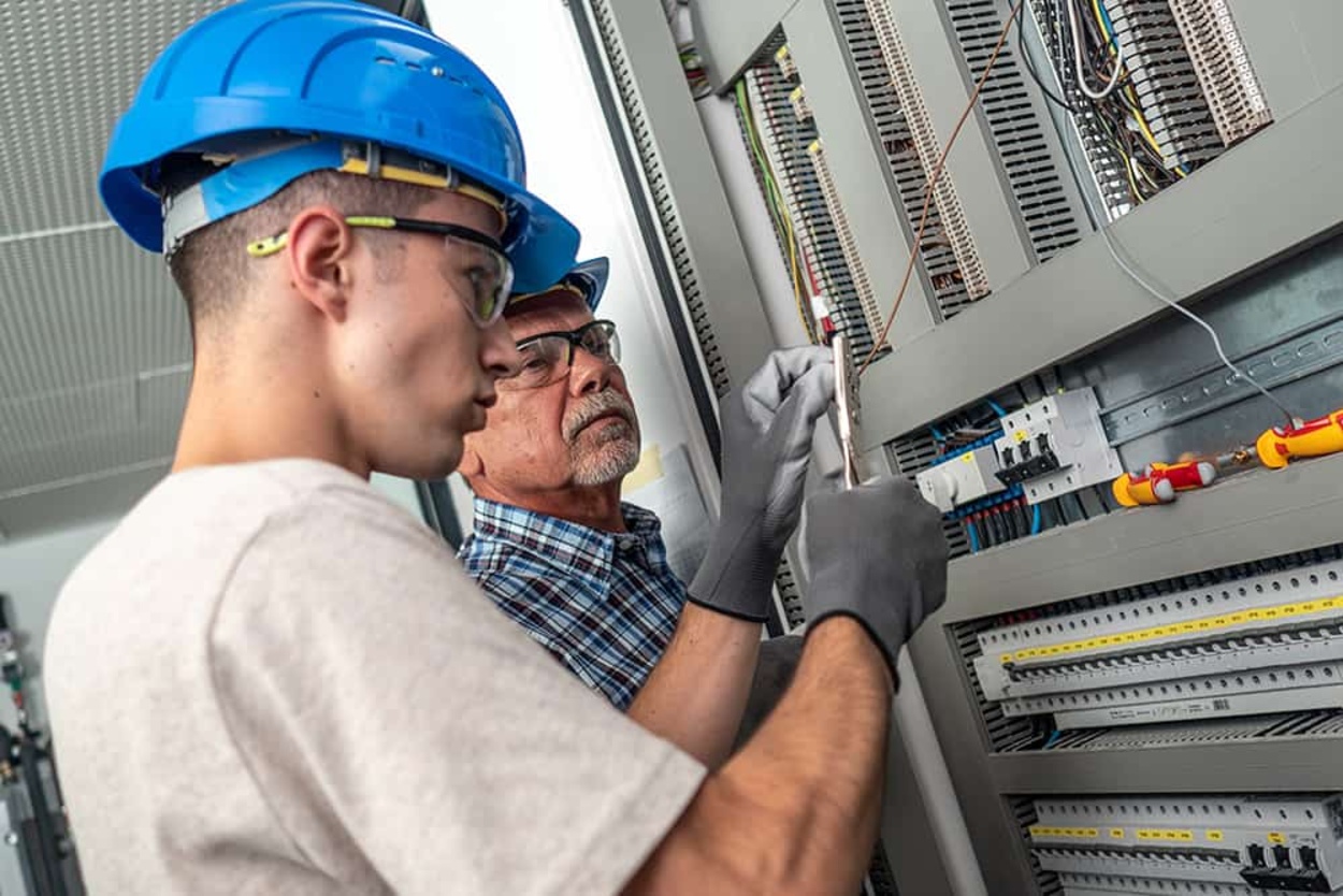 Elektrohelfer (m/w/d) bei Elektrotechnik Steinbrecher in Kölleda